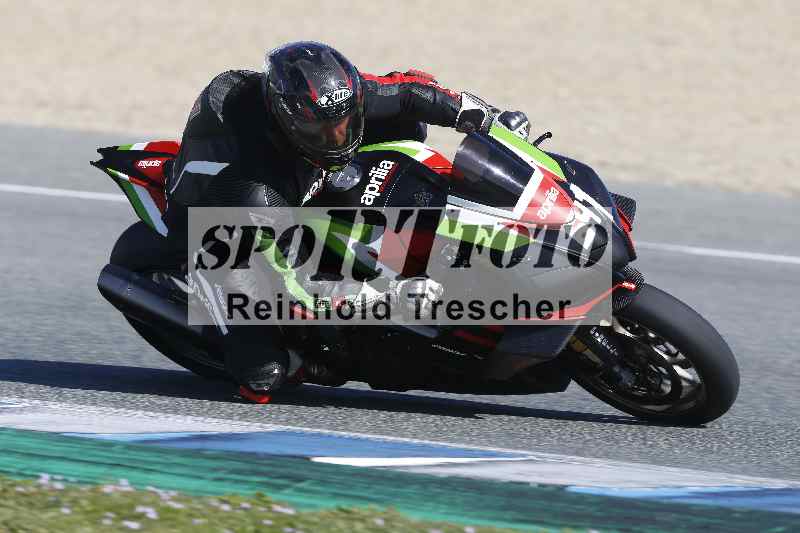 /Archiv-2024/02 29.01.-02.02.2024 Moto Center Thun Jerez/Gruppe gruen-green/641